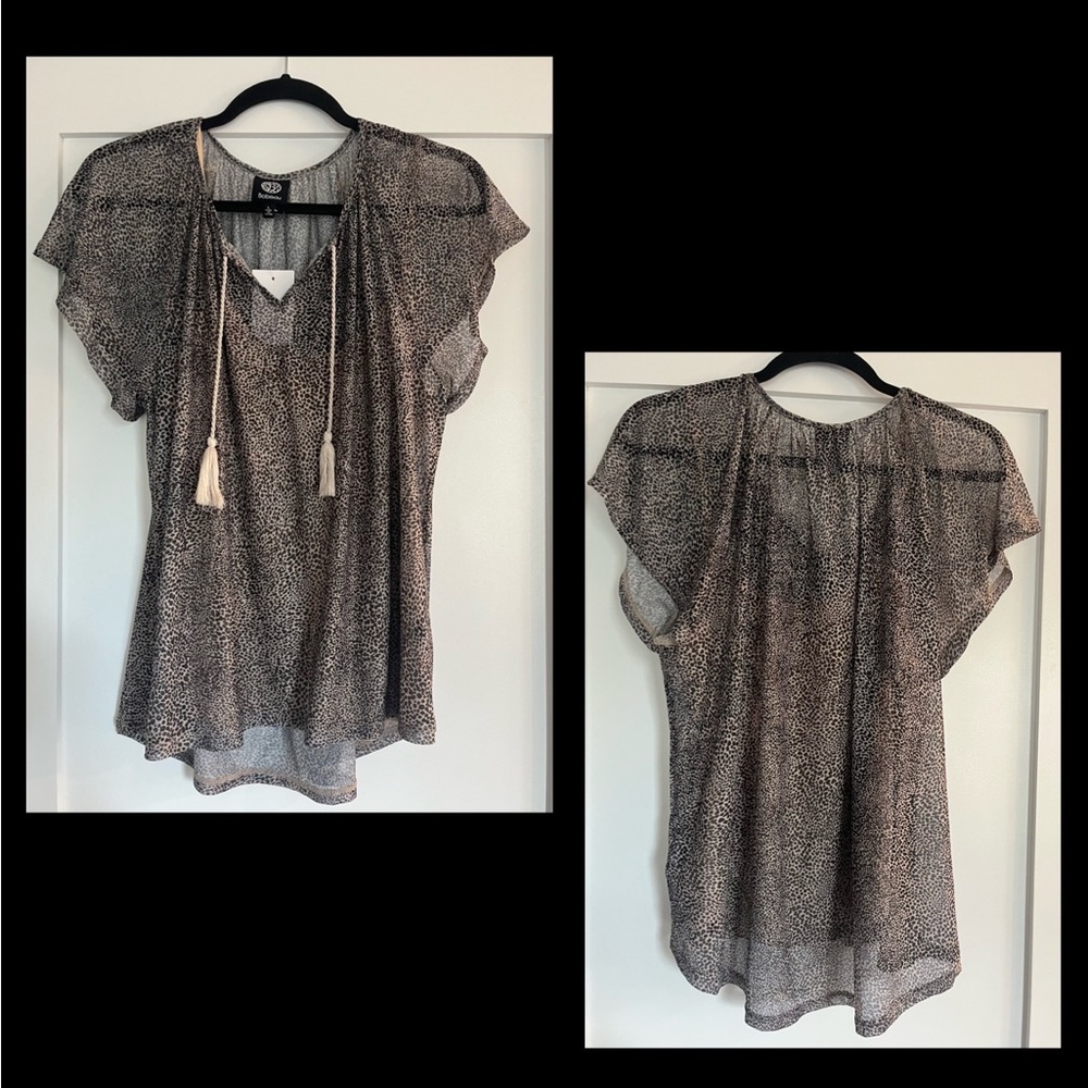 Bobeau Leopard Top Size Large